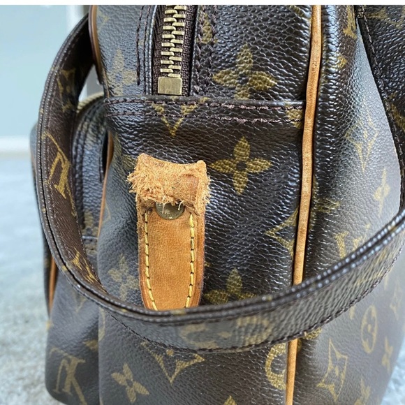 Louis Vuitton Side Bag - Picture 5 of 7